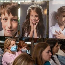 ФОТОВИСТАВКА «ДІТИ, ЯК ЯНГОЛИ»