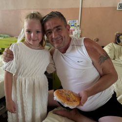 Школа лідерського росту « Я МОЖУ » .                                                                                                                             Діти – воїнам.